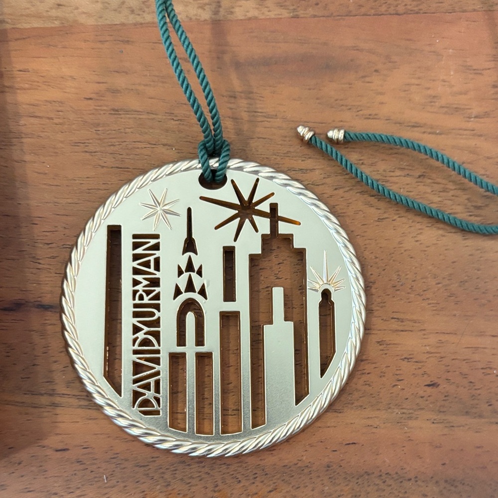 David Yurman Ornament 2024 Featuring manhattan skyline NIB